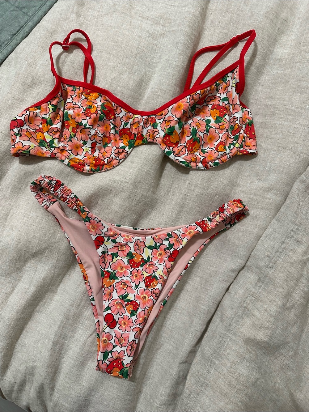 Blackbough Berry Cherry Floral Strawberry Underwire Bikini Set - Top XL Bottoms